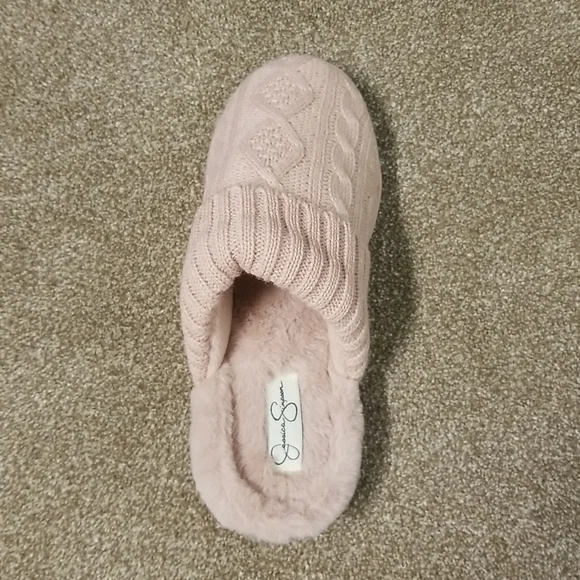 Pink Memory Foam Slippers - Picture 5 of 7
